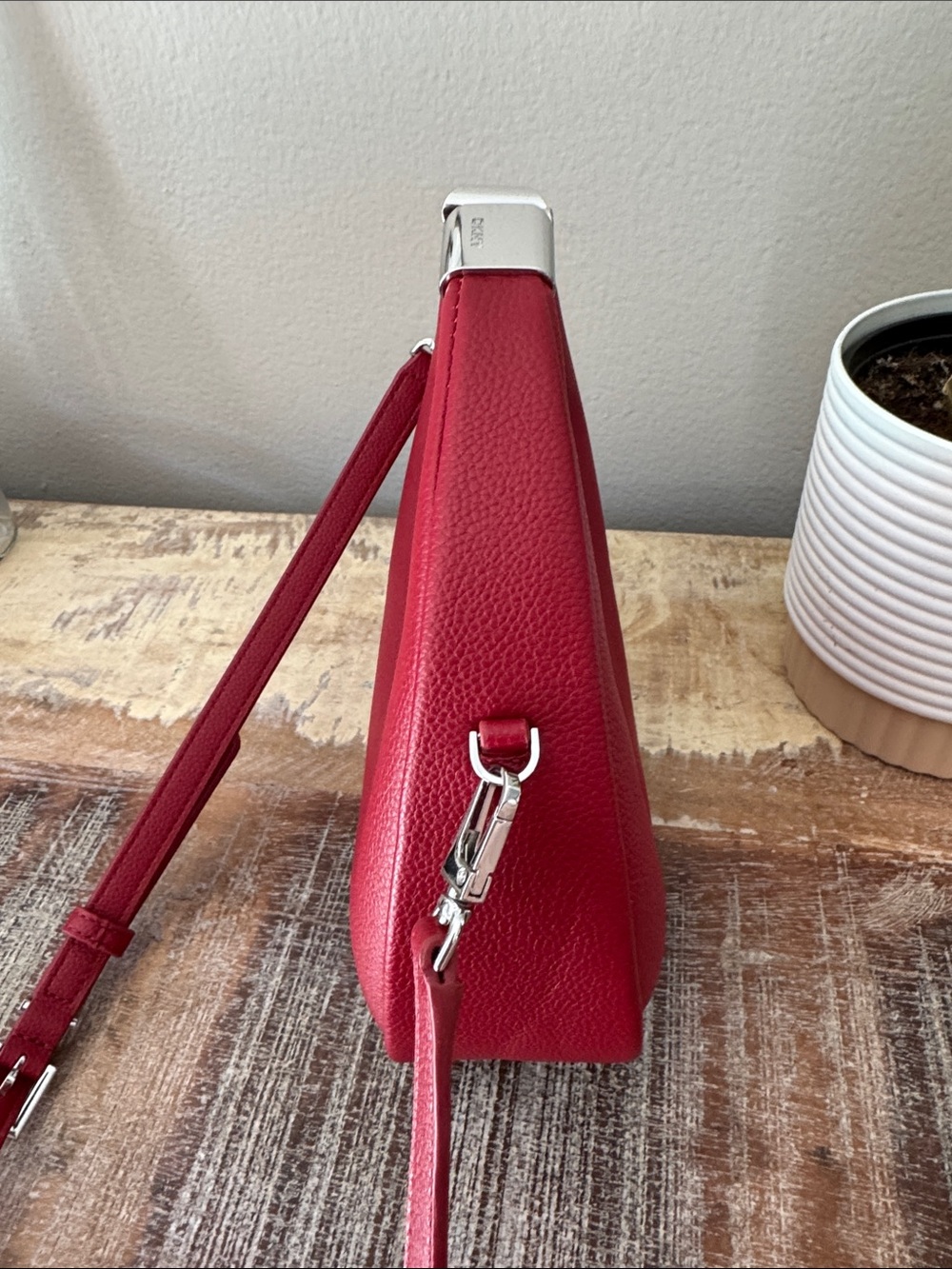 DKNY Red Crescent Crossbody Bag - NWOT - Picture 5 of 10